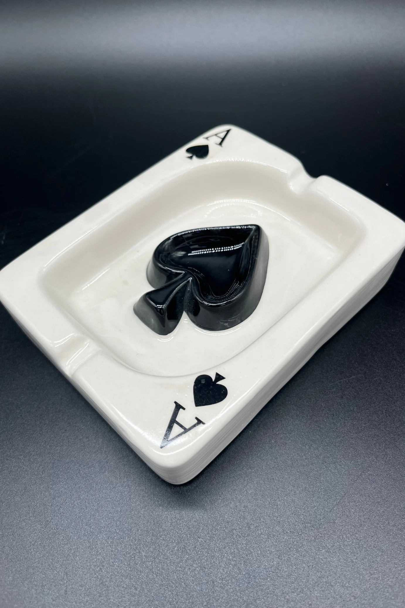 Ace High Ashtray - Image 5