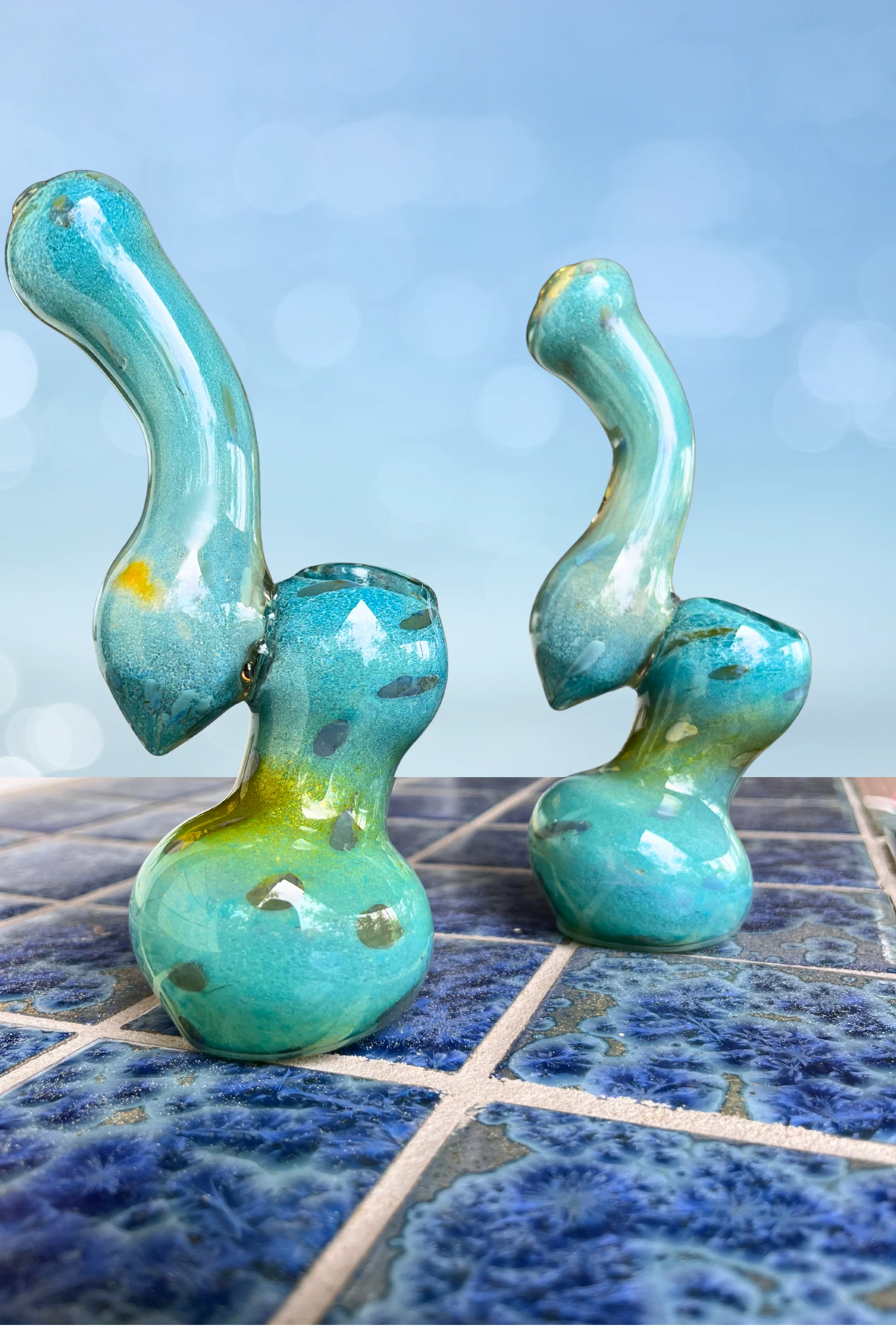 Aqua Sherlock Bubbler - Image 2