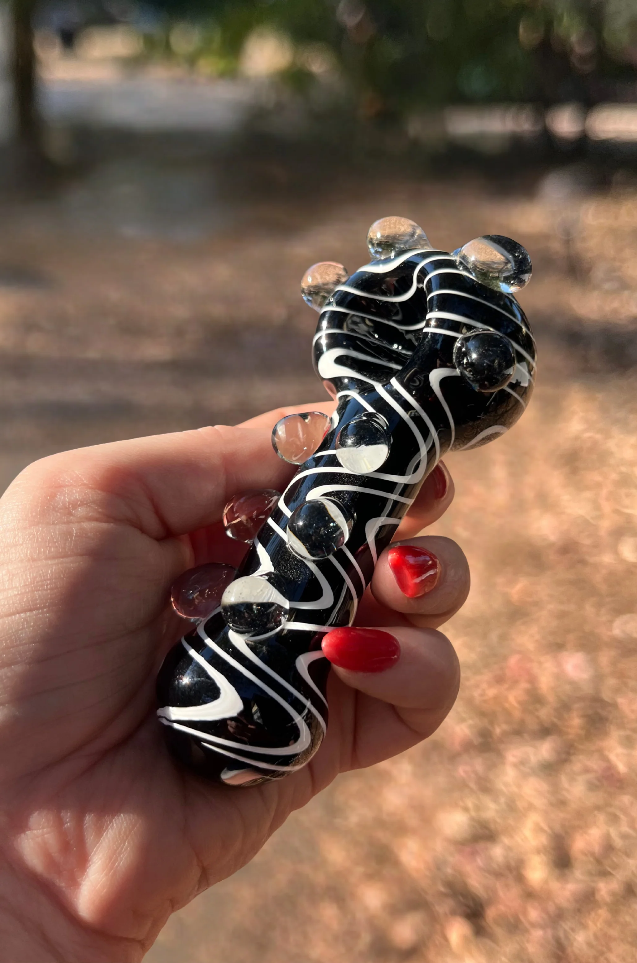Cruella's Pipe - Image 2