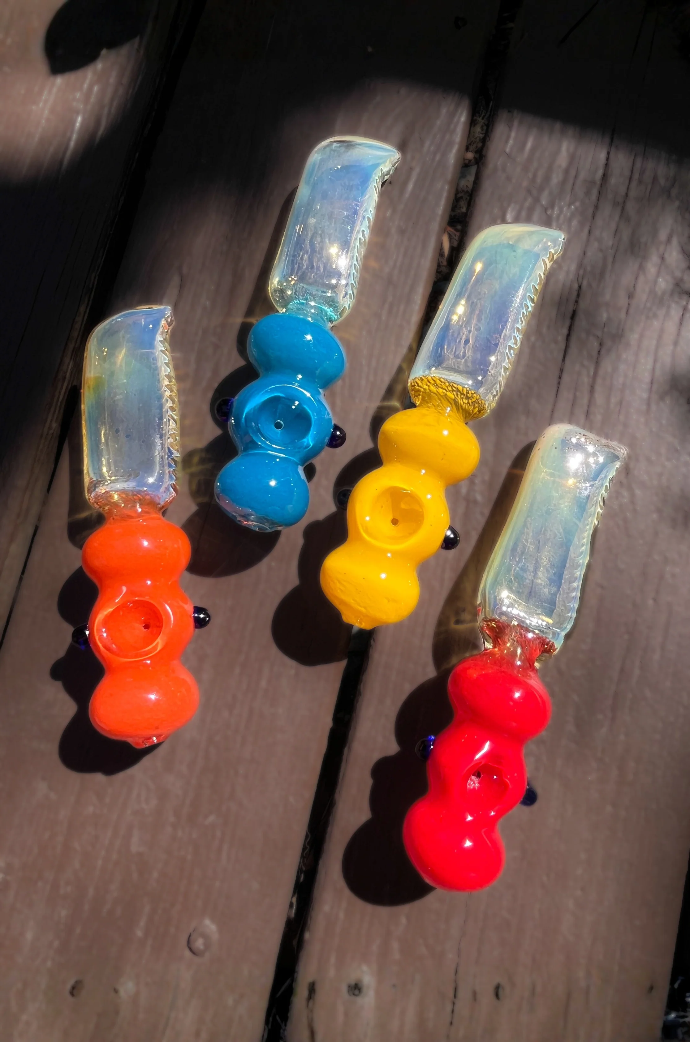 Dagger Glass