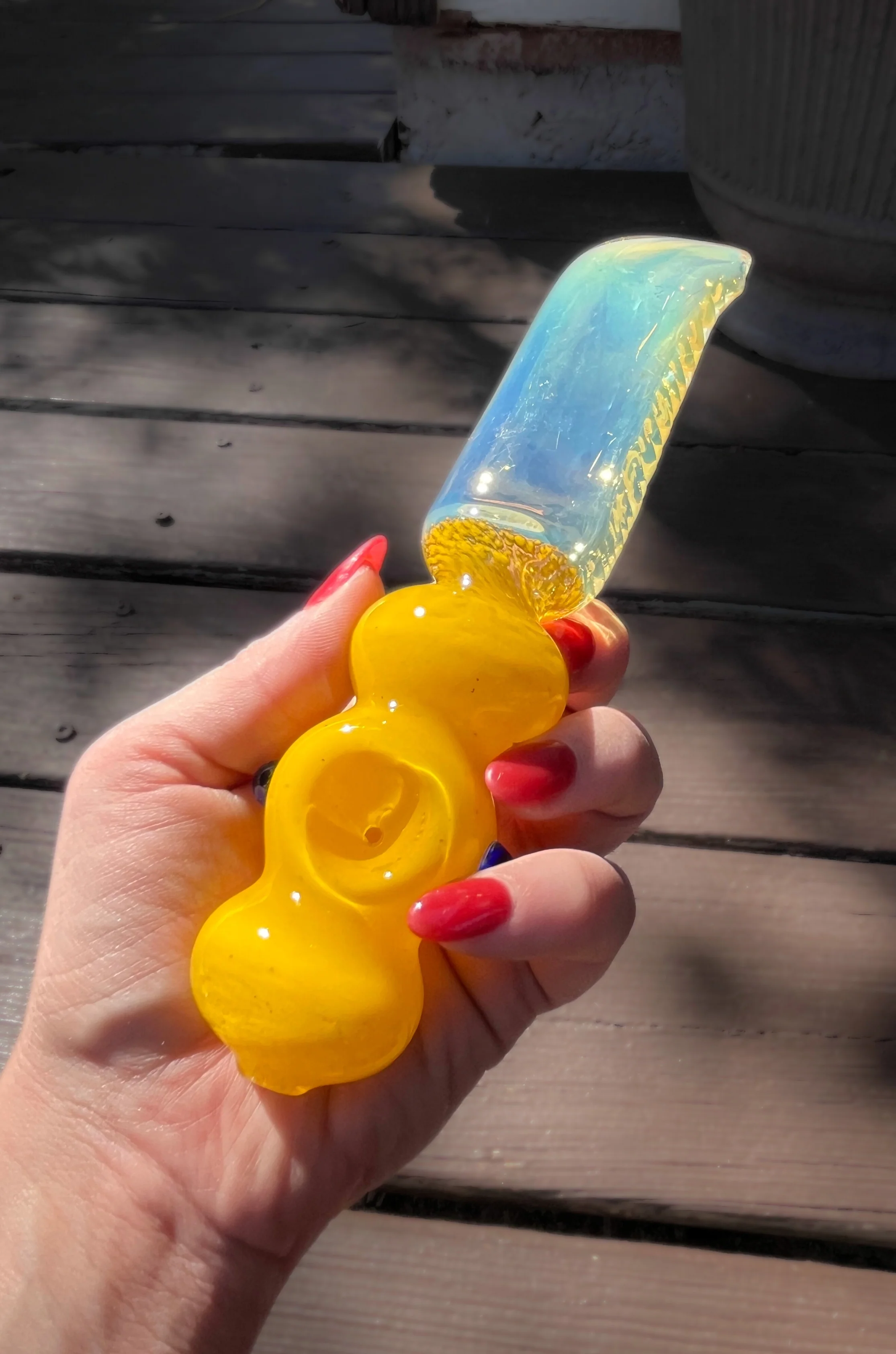 Dagger Glass - Image 2