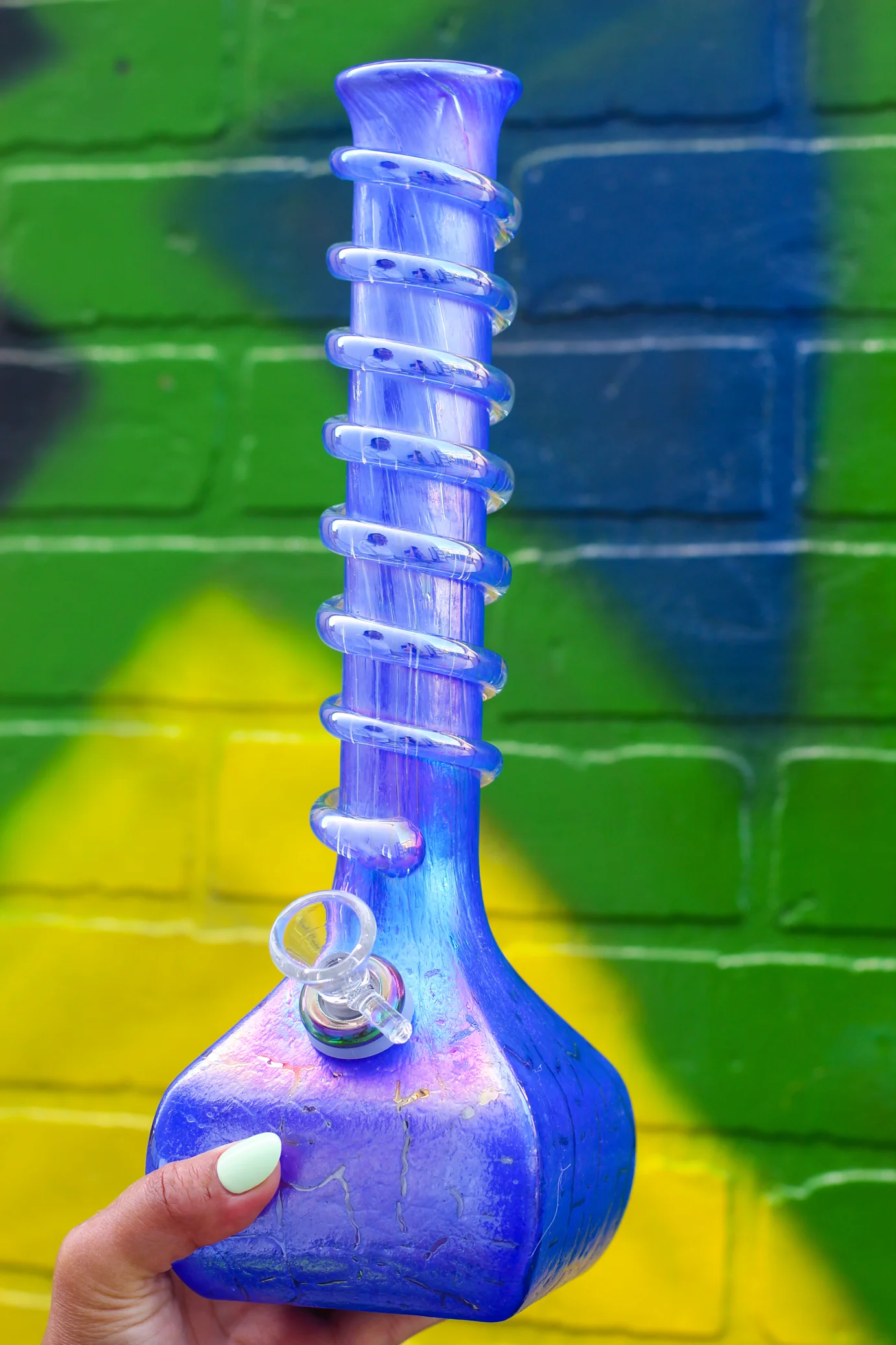 Mystical Amethyst Bong - Image 3