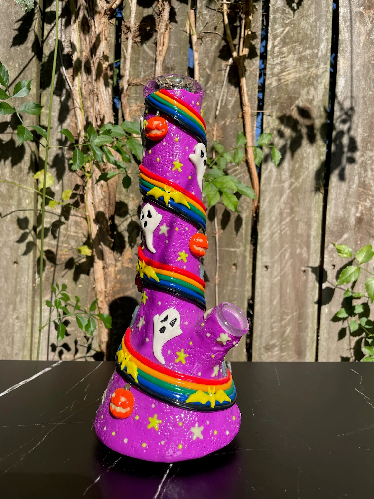Rainbow Haunts GLOW Bong - Image 5