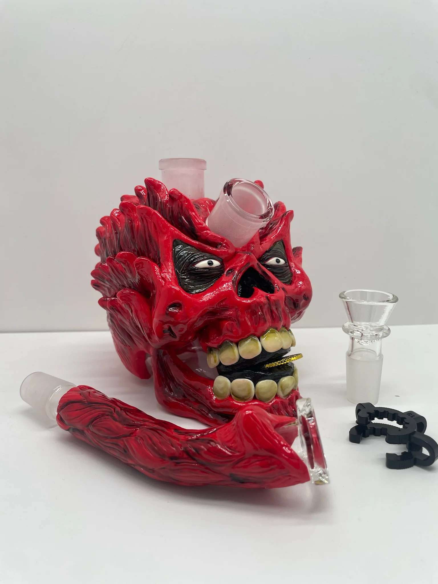 Highway to Hell Skull Bong - Image 5