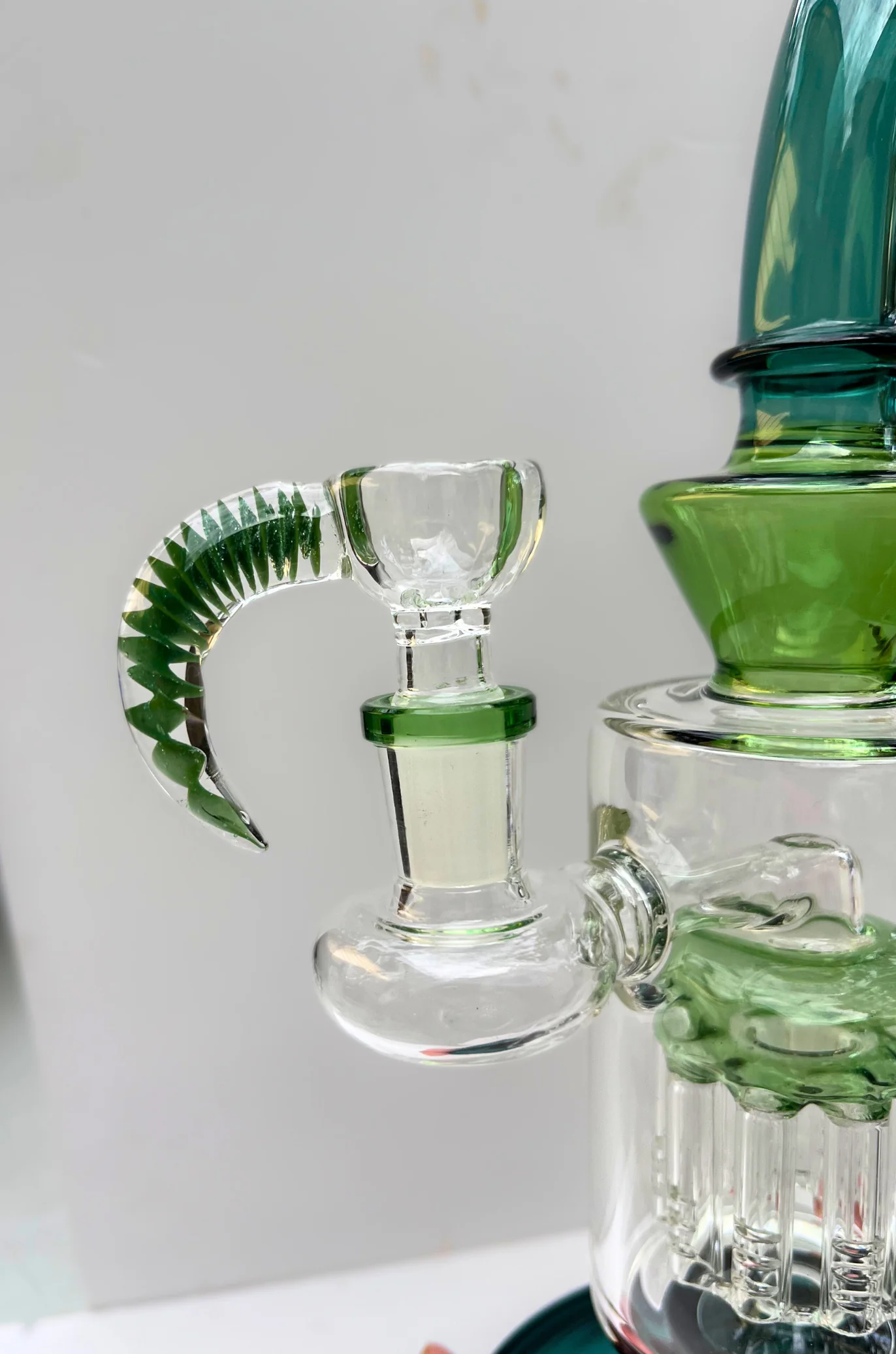 Horn Handle Heady Bowl – 14mm | Handblown Color Accent Slide - Image 3