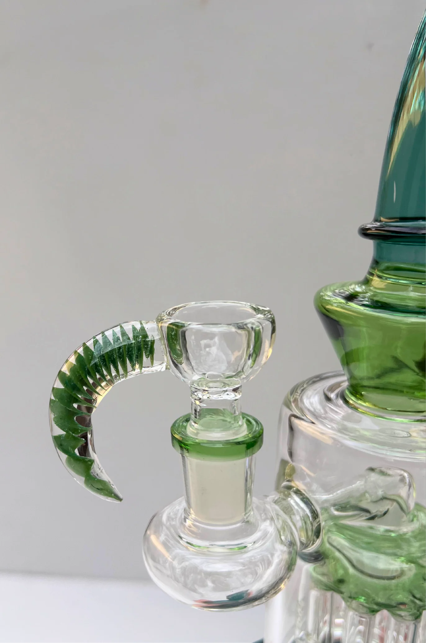 Horn Handle Heady Bowl – 14mm | Handblown Color Accent Slide - Image 6
