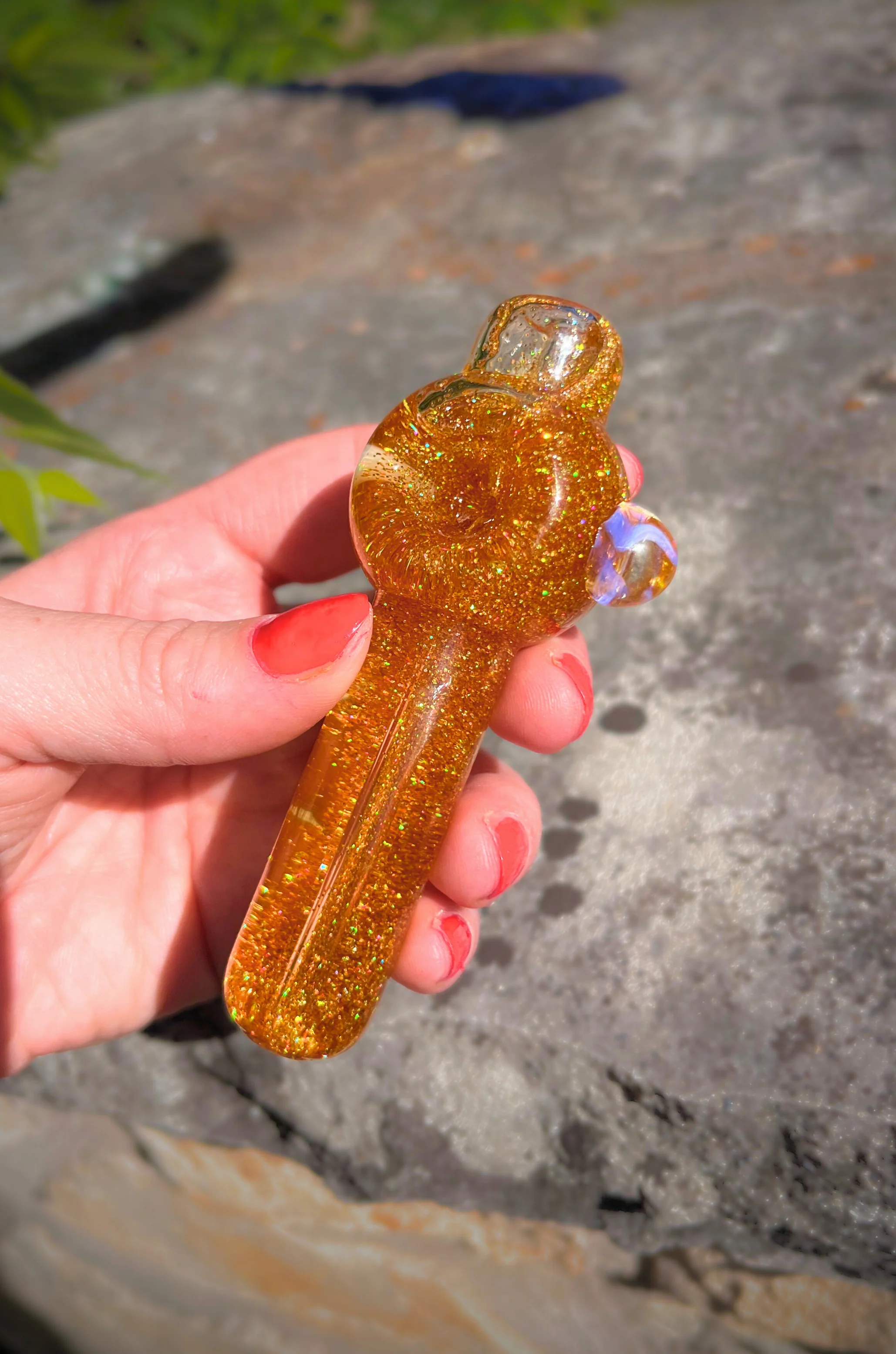 Mini Freeze-A-Bowl Glitter Pipe - Image 2