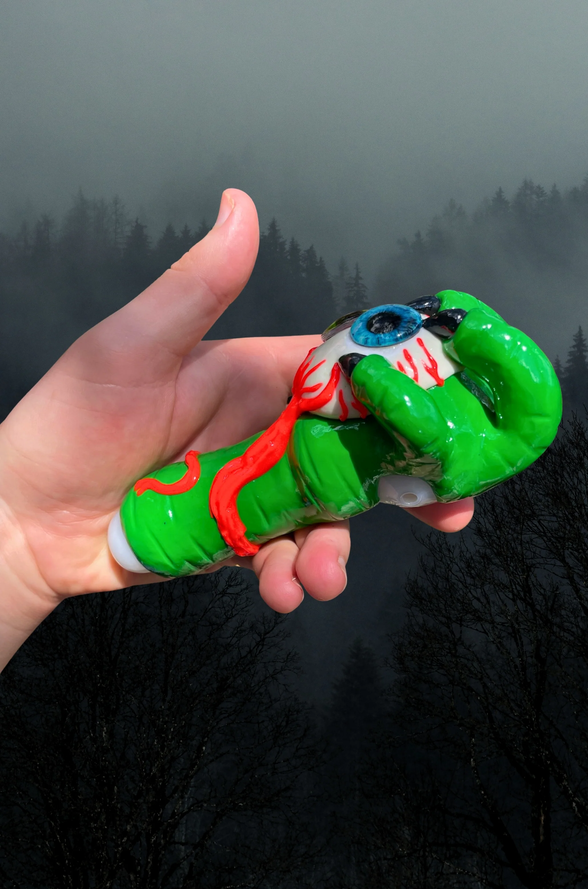 Wicked Watcher GLOW Pipe - Image 3